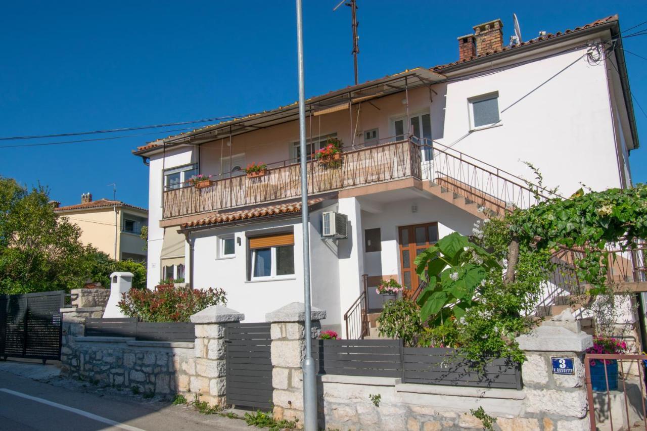 Apartman Fuma Ровинь Экстерьер фото