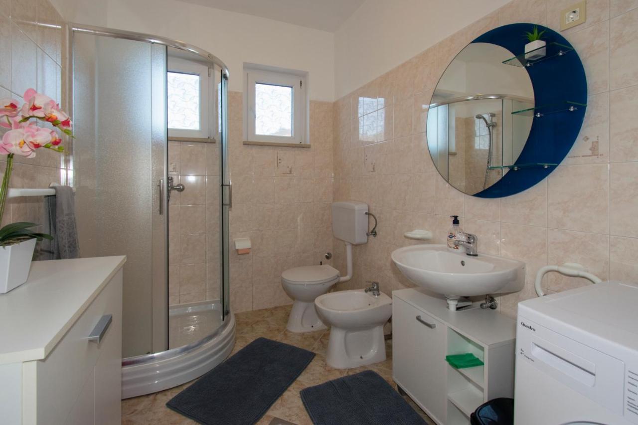 Apartman Fuma Ровинь Экстерьер фото